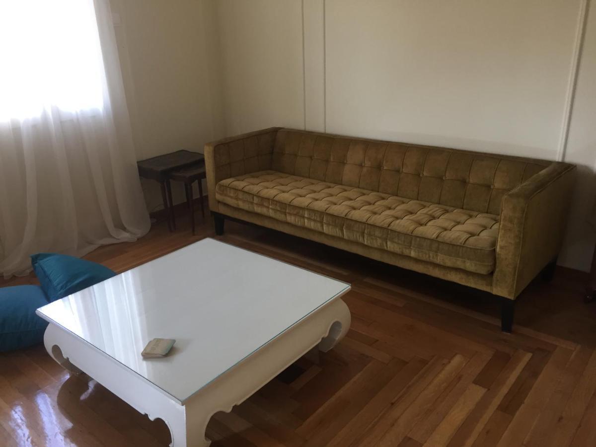 The Athenian House -Duxiana Bed Appartement Buitenkant foto